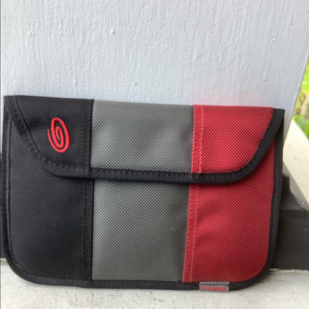 TIMBUK2 ENVELOPE SLEEVE CASE RED BLK GREY 8.5"x10" TABLET IPAD MINI CLEAN